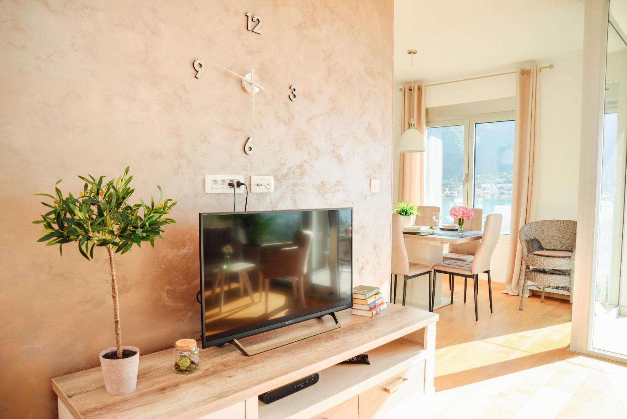קוטור Sea View Apartment For 4 מראה חיצוני תמונה