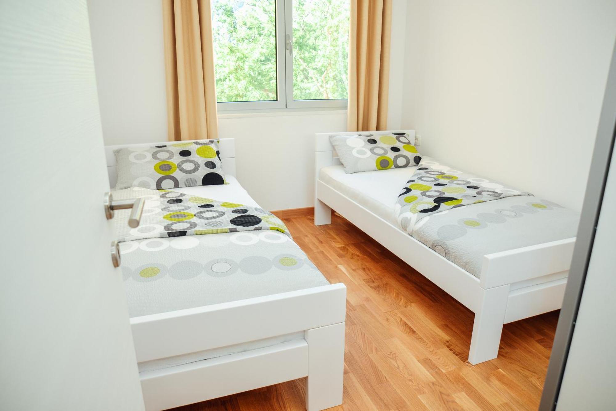 קוטור Sea View Apartment For 4 מראה חיצוני תמונה