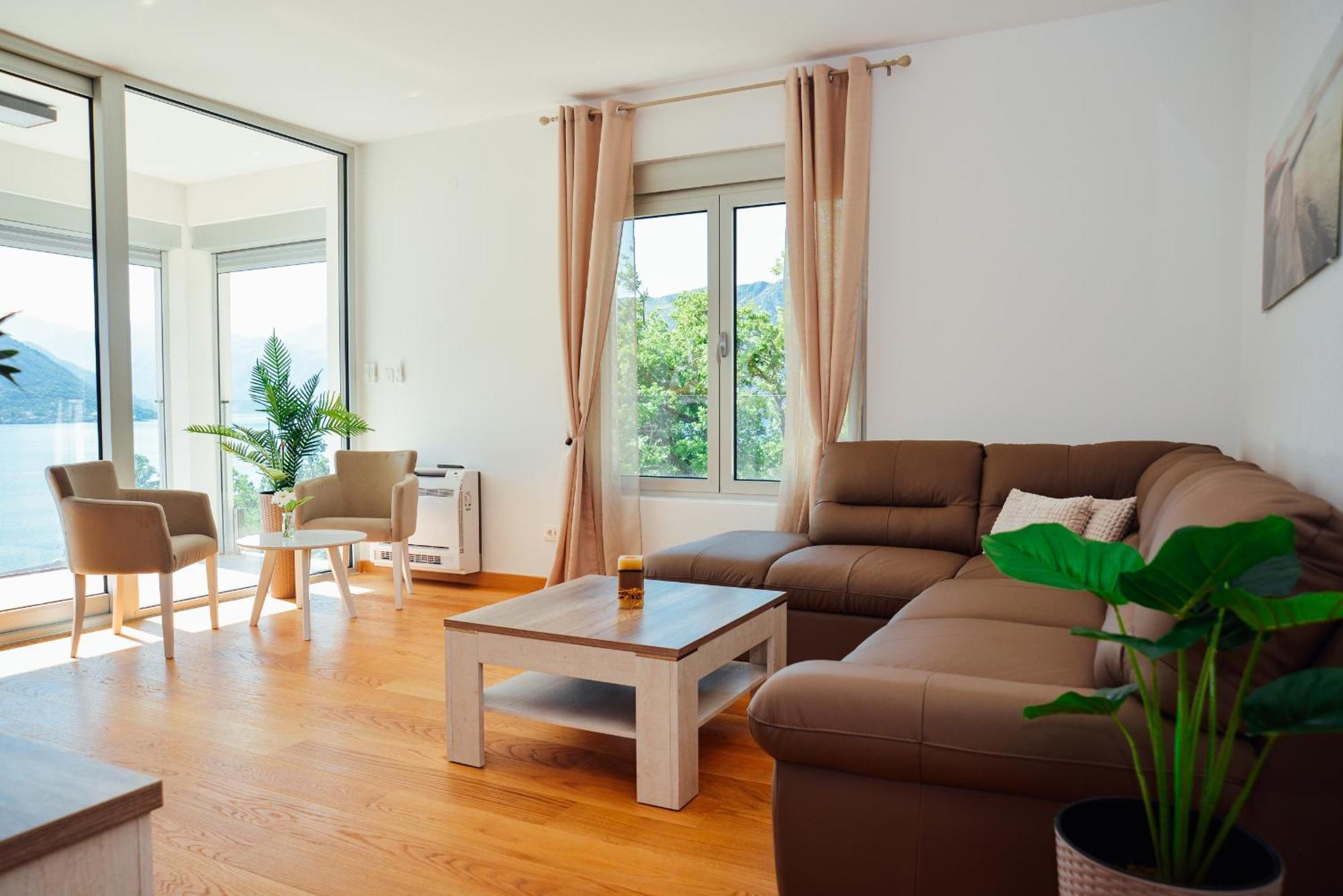 קוטור Sea View Apartment For 4 מראה חיצוני תמונה