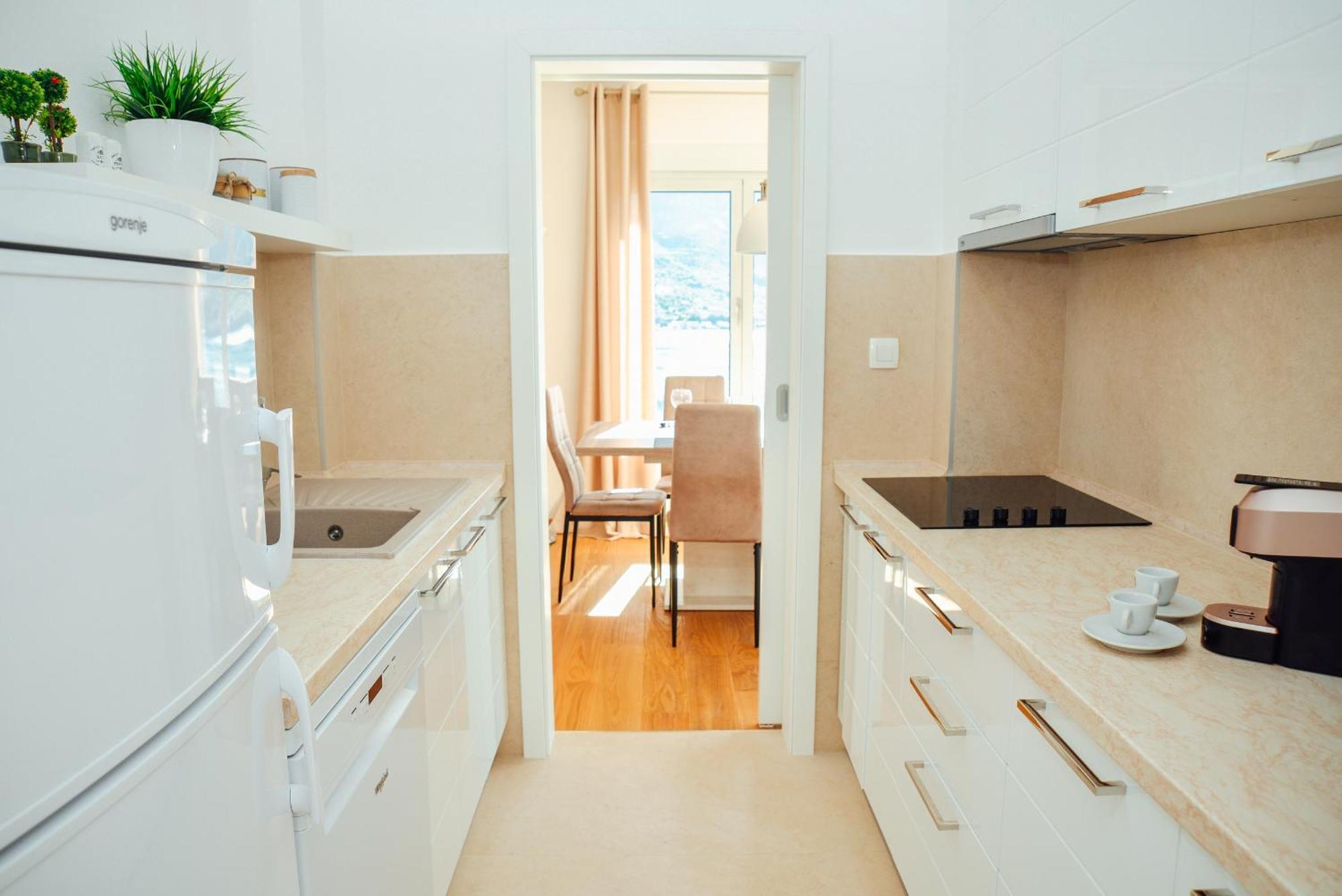 קוטור Sea View Apartment For 4 מראה חיצוני תמונה