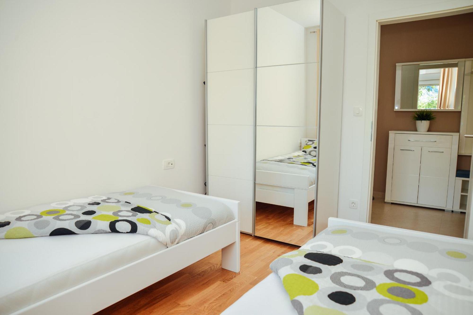 קוטור Sea View Apartment For 4 מראה חיצוני תמונה